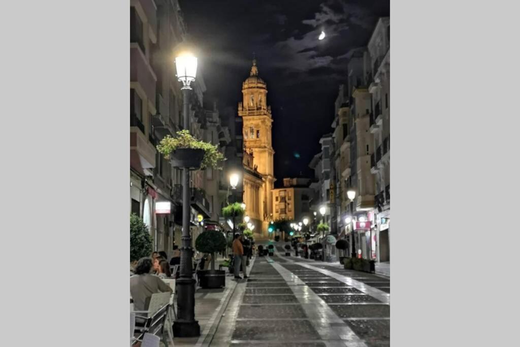 شقة خاين  في Atico Singular En El Centro Historico. المظهر الخارجي الصورة